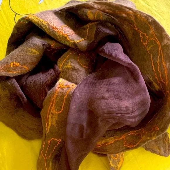 Design Wool&Silk scarf hand crafted